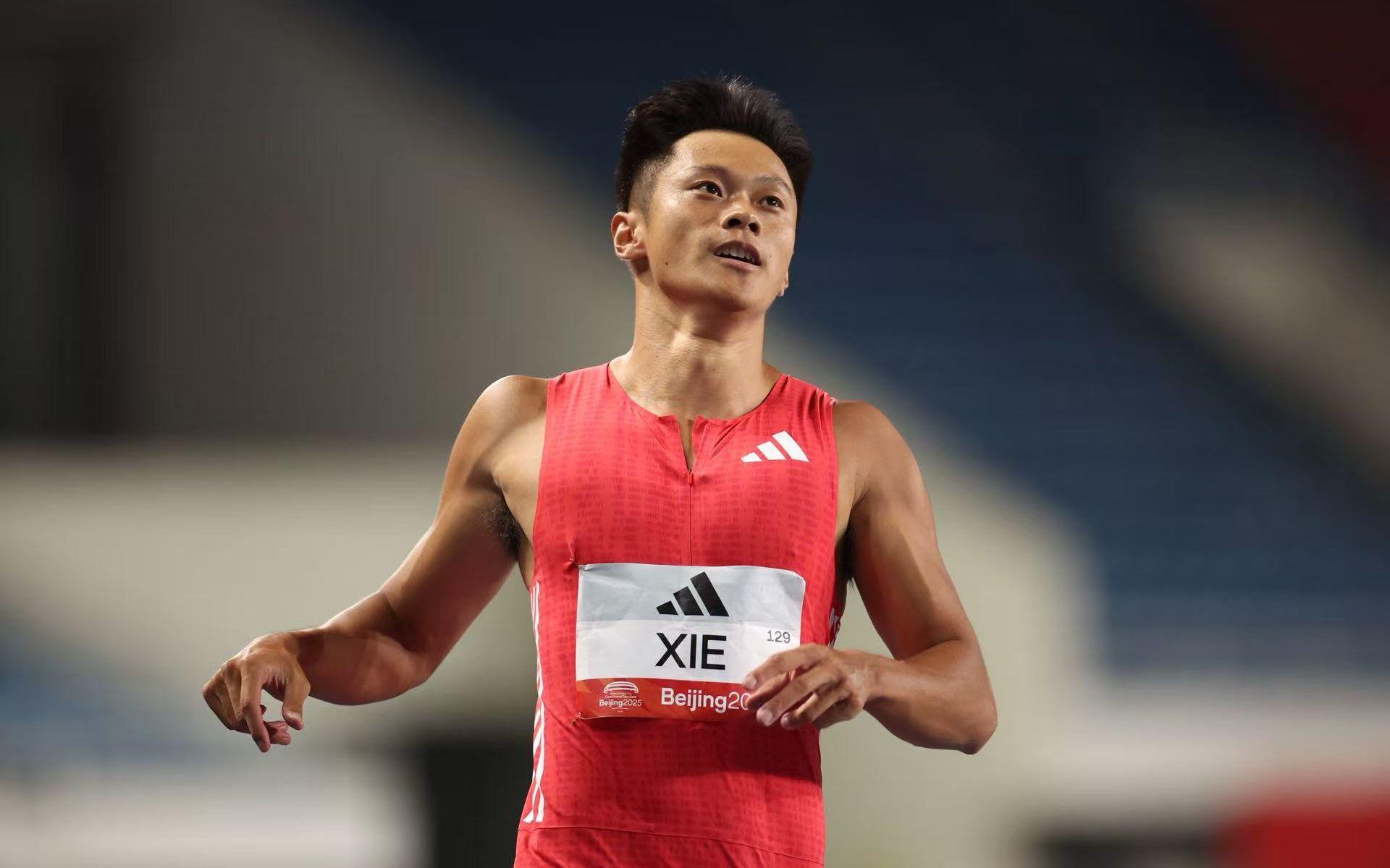 开云在线开户-0.05秒之差无缘百米飞人大战奖牌,谢震业通过洲际赛调整状态