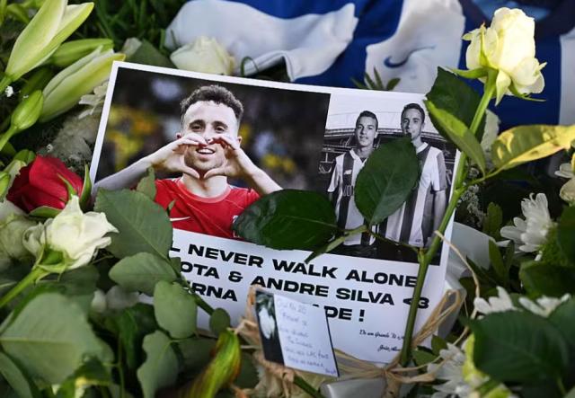 开云体育app-若塔兄弟安葬 总统总理队友送别 C罗缺席有原因！