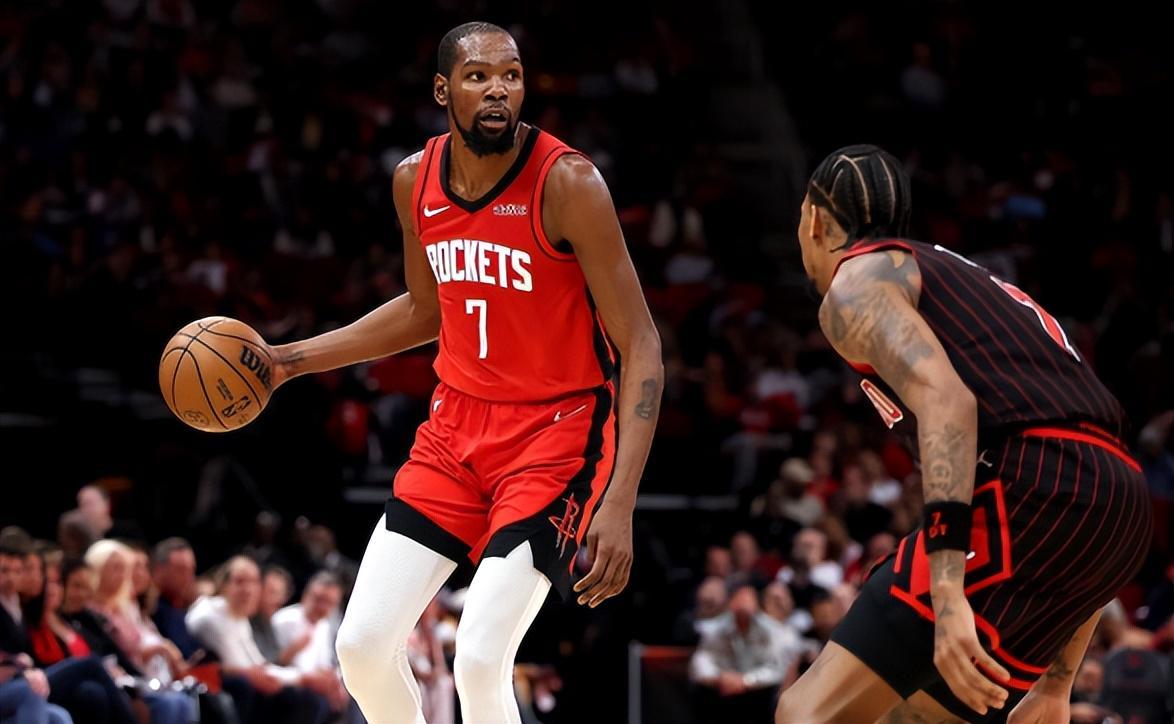 火箭终结3连败！杜兰特两记暴扣杀死比赛，申京轰23+11，小贾回暖