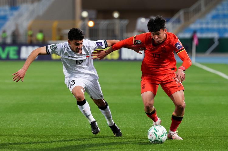 开云体育官网-罕见！韩媒盛赞国足U23“黄金一代”：他们和成年国家队截然不同