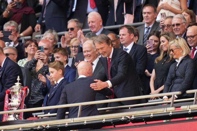 1726097042102077536.jpg 开云在线开户-【早报】收钱了,但很冤枉思密达