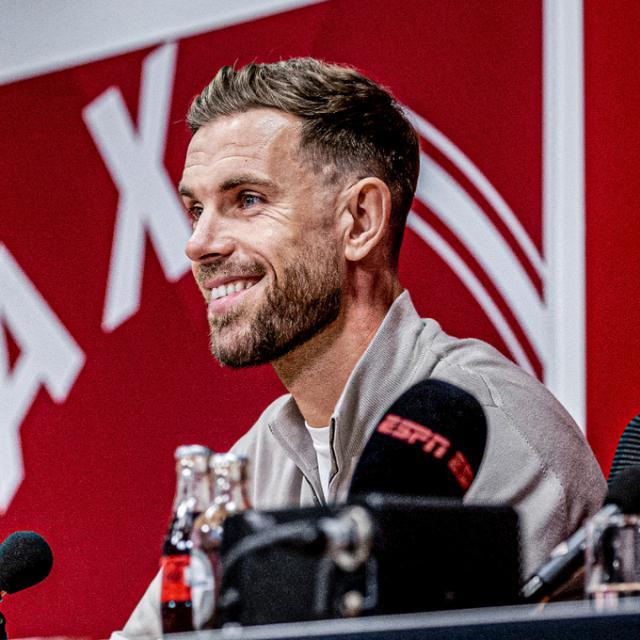 开云体育官网-亨德森：我绝不会批评沙特联赛，向性少数群体道歉