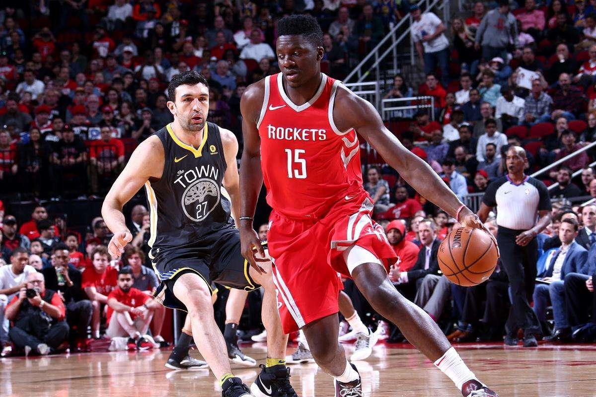 2150万+3900万！火箭队2老辅助申京，轮换组双塔，乌度卡尝到甜头