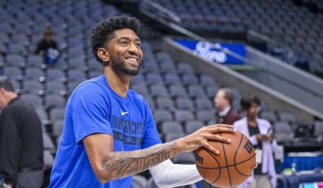 开云体育官网-伍德替补暴走却给独行侠出难题 少用才是硬道理？