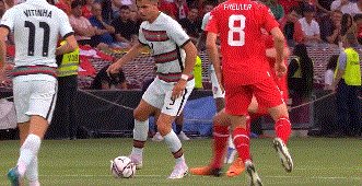 1655069898244027384.gif 开云在线开户-【欧国联】C罗轮休 瑞士56秒闪击+8扑救 葡萄牙客负