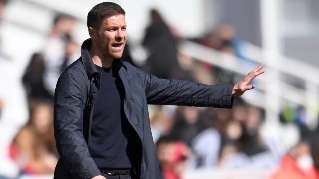 1647952052285061730.jpg 开云登录入口地址-西媒讨论皇马主帅潜在替代人选:劳尔、哈维·阿隆索