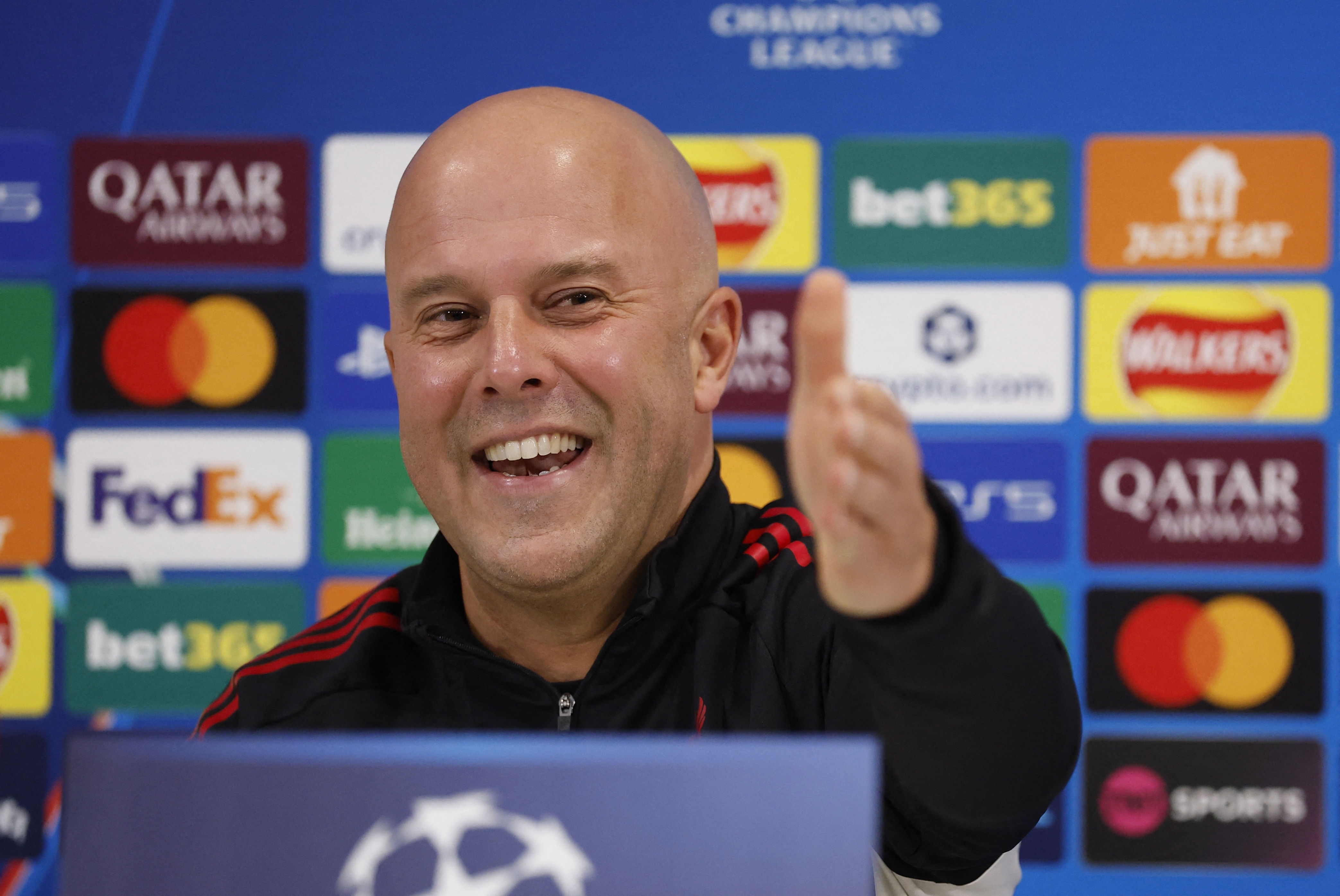 开云在线开户-TA：收入大涨+历史债务低，利物浦得以在本赛季豪掷近5亿镑引援