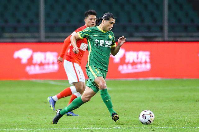 开云体育app-张玉宁蓄发延续国家队好状态 锋芒盖过国安新外援