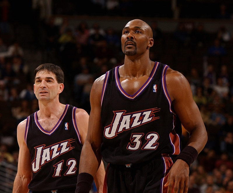 开云登录入口地址-连续50胜赛季！马刺一骑绝尘 宇宙勇第10 经典二人组三巨头齐上榜