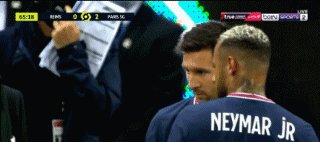 梅西首秀初尝法甲凶悍防守，多数据挂零但仍有惊喜