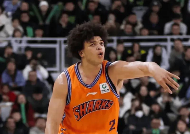 开云体育app-上海淘汰广东！弗格+三内齐爆，马典成惊喜，广东双外空砍63分！