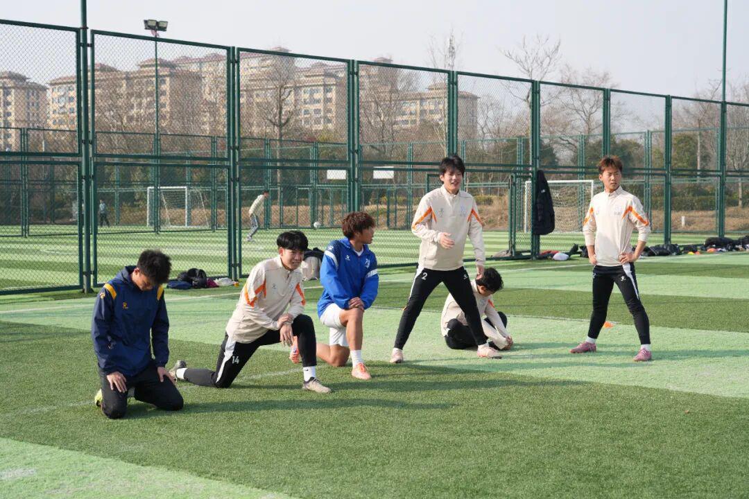 开云登录入口地址-以家乡为名 为荣耀而战！射阳鹤舞队淬锋砺剑竞逐“盐超”