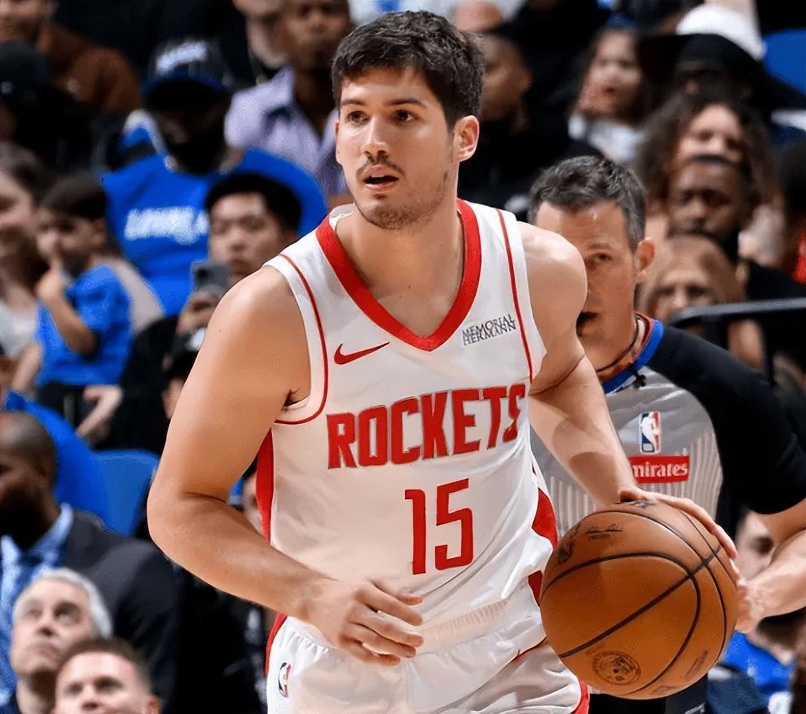 开云在线开户-轰40+8+3!请增加谢泼德时间,杜兰特发出请求,格里芬也把话挑明